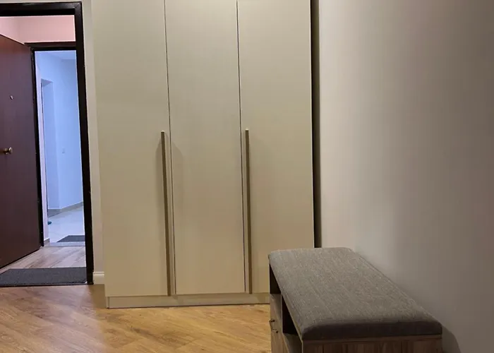 Port View 1 * Durrës